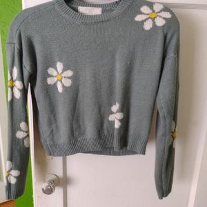 No comment sweater with flowers size L(14)in girls